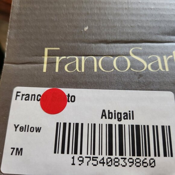 Franco Sarto Leather "Abigail" Yellow Ballet flats. NIB. Size 7 - Picture 9 of 9